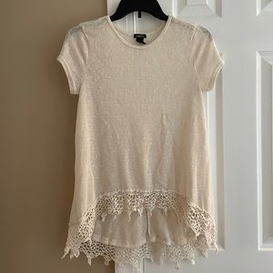 Cream top - sweater like material